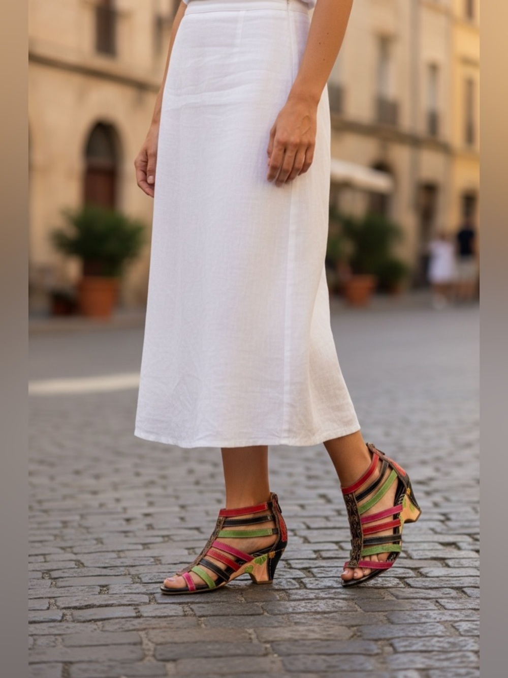 Corkys Elite Multicolor Strappy Embroidered Sandals Size 6